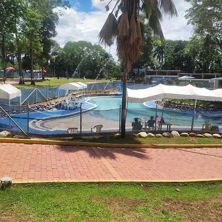 Hotel Hacienda Campestre Melgar Exterior foto