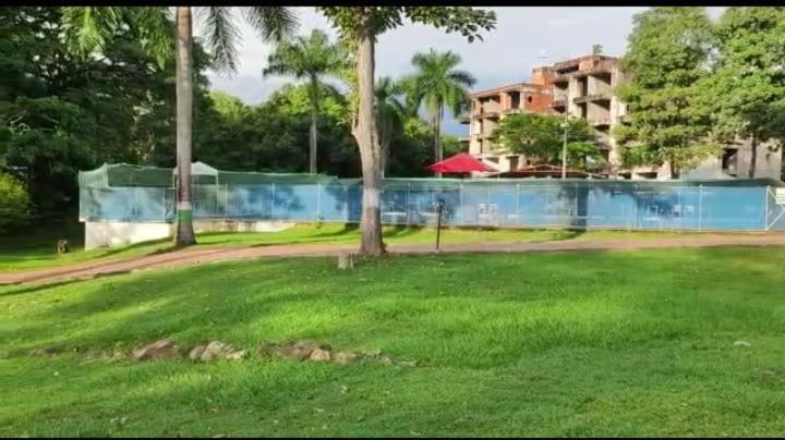 Hotel Hacienda Campestre Melgar Exterior foto